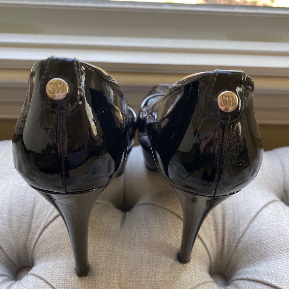 Authentic Stuart Weitzman Platform Peep Toe Pumps - image 5
